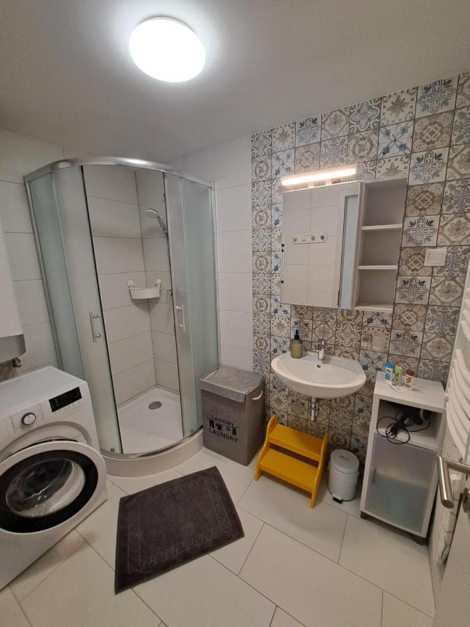שיופוק Silver Coast Apartman מראה חיצוני תמונה